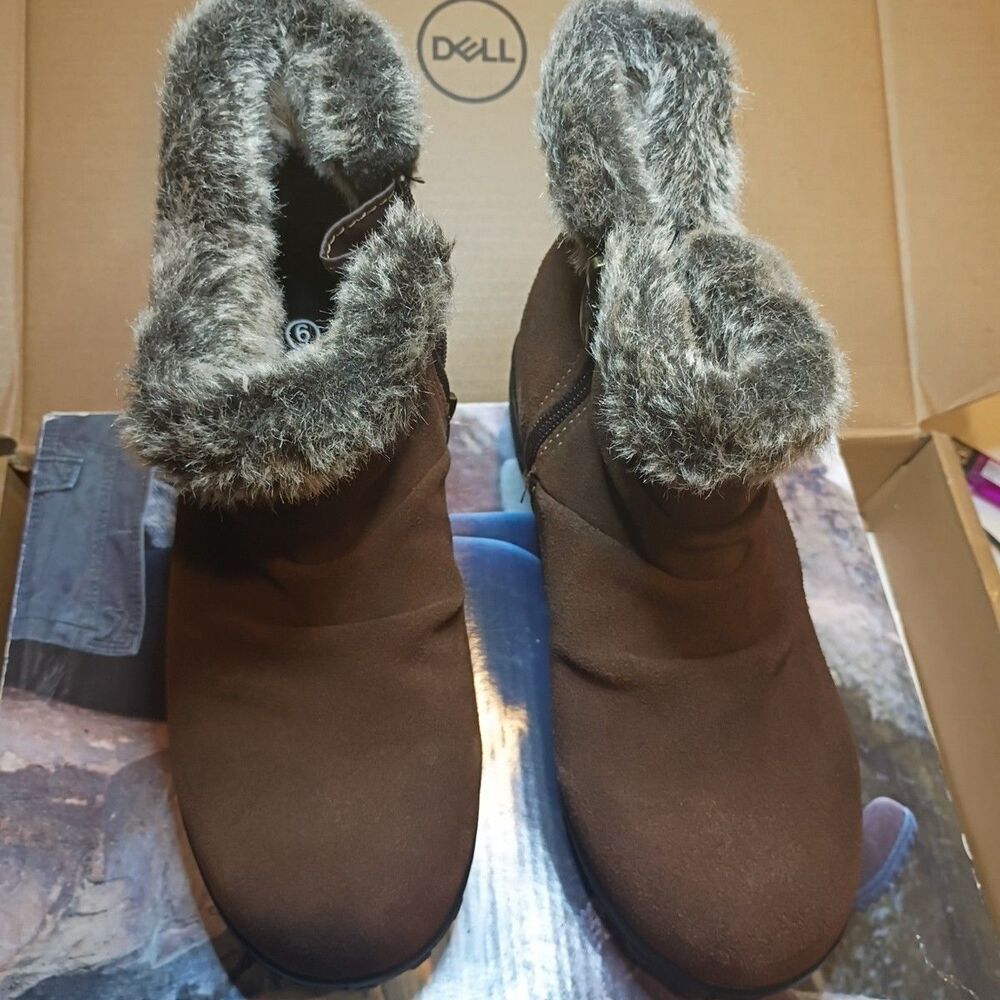 Khombu Lisa Women's Size 6 Brown Suede Faux Fur Ankle Boots NIB Rated Minus 20